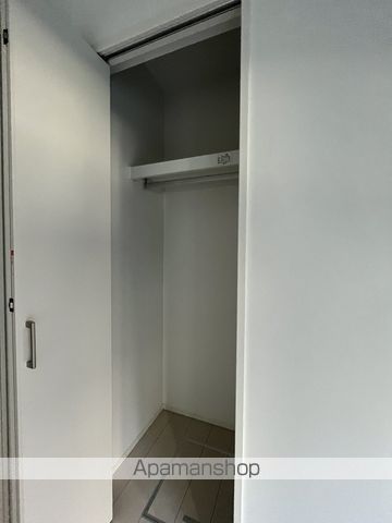 VEZELIAの内装写真