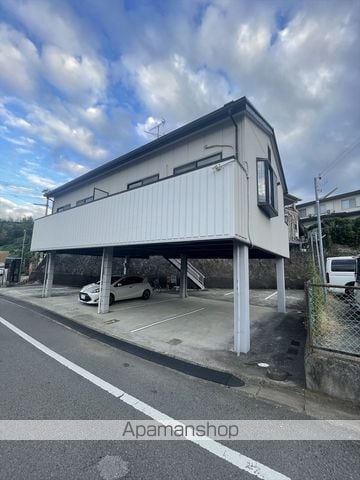 渡邊アパートの外観写真