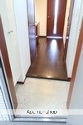 アーデン北沢[1K/27.47m2]の玄関