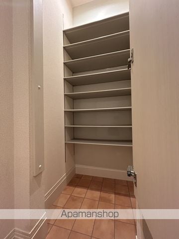 ミッドレジデンス A A棟の内装写真