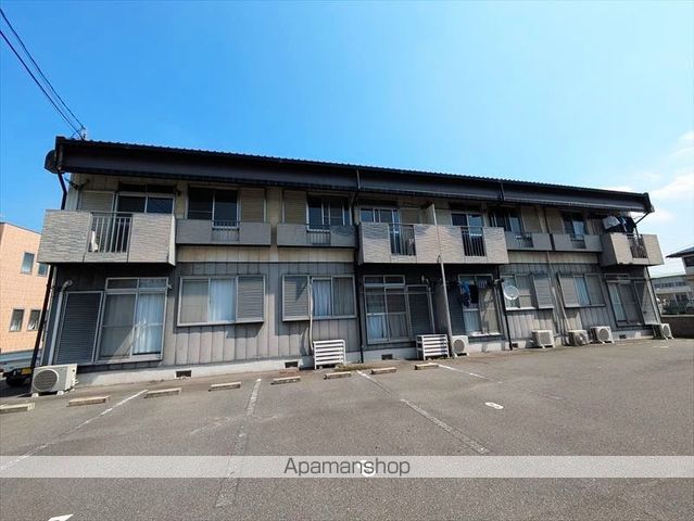 セレッソ吉岡 B棟の外観写真