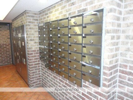 フェニックス三軒茶屋[1K/21.17m2]の共用部3