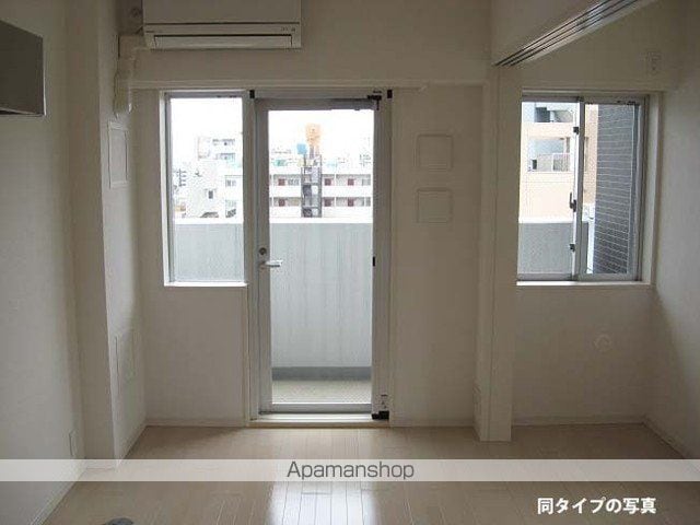コンフォリア東池袋EASTの内装写真