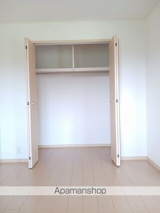 ヴァン・リジェール[2LDK/55.81m2]の収納