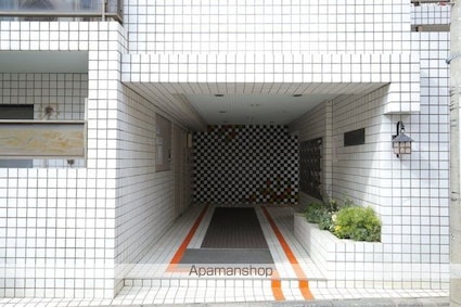 東京都世田谷区南烏山１丁目[1DK/24.96m2]のエントランス2