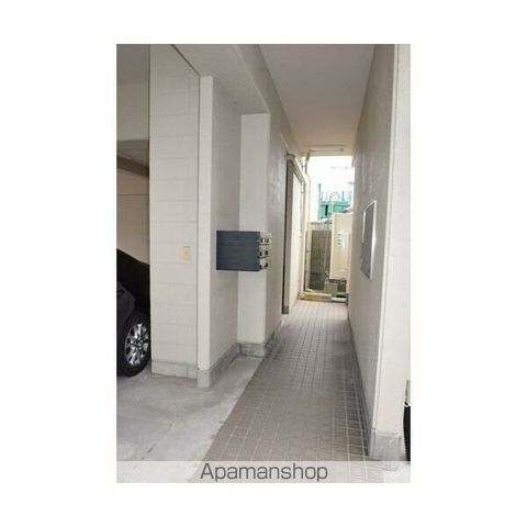 山田ハイツの玄関写真