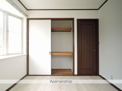 ペアレット[3LDK/79.33m2]の内装4