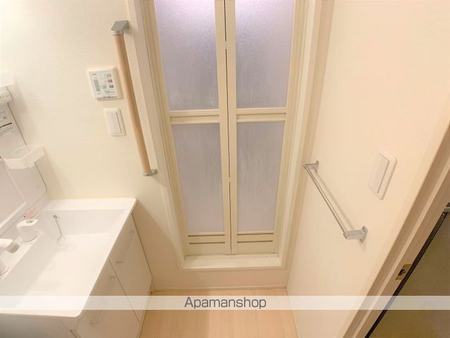 クレイノグレイス上津IIIの内装写真