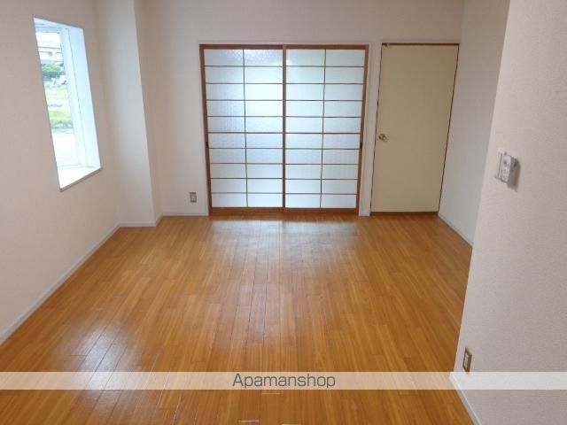 ソレイユ新舞子の内装写真