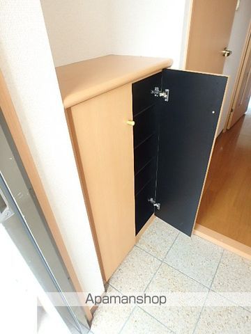 CRYSTAL PALACEの内装写真
