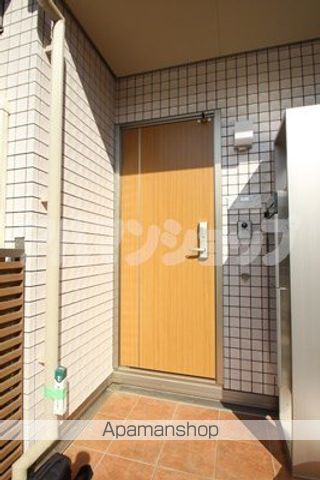 カルミアの玄関写真