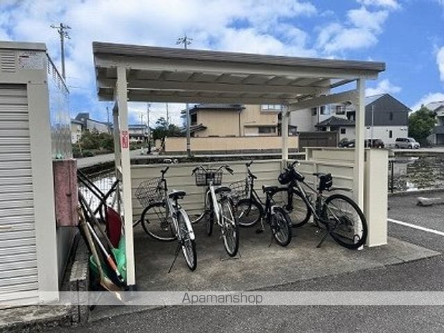 レオパレス粟田の内装写真