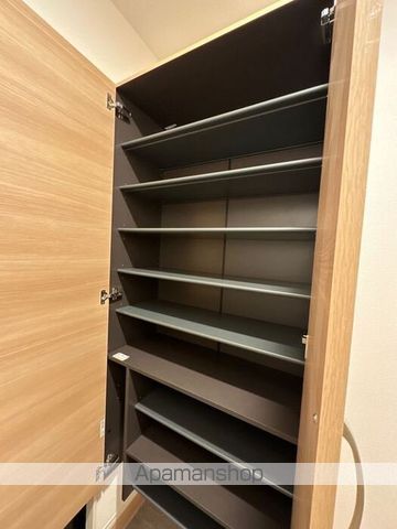 ヒルパストラルIIIの内装写真