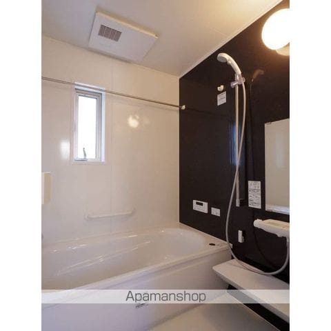 detached 東京都府中市美好町３丁目60-6

地図を見る