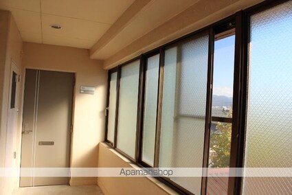 グレイシーエスト[2LDK/57.2m2]の共用部10