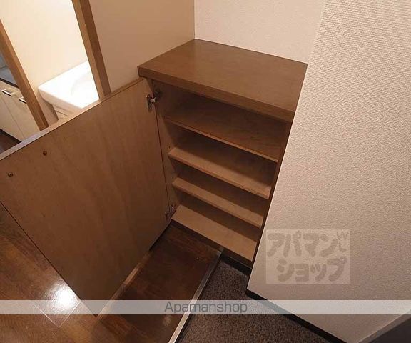 ウエストコート智恵光院の内装写真