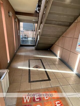 大阪府堺市堺区神石市之町[1R/25.04m2]のエントランス