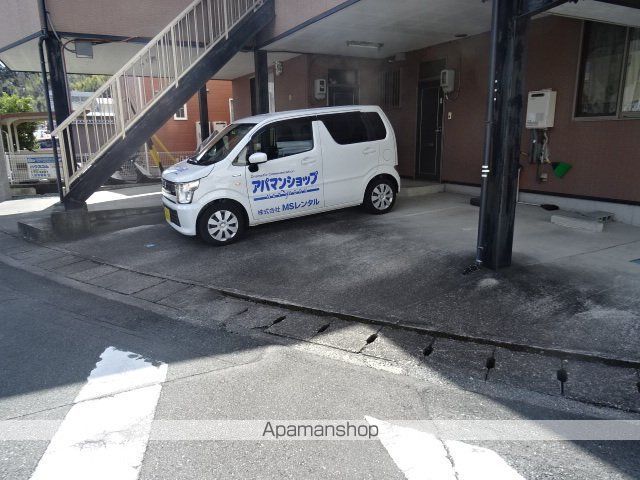 リバーサイドハウスの玄関写真