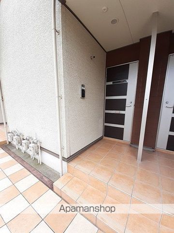 モデルノ カーサの玄関写真