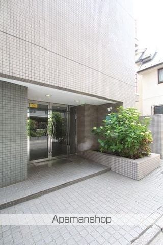 カームステージ鷺宮の玄関写真