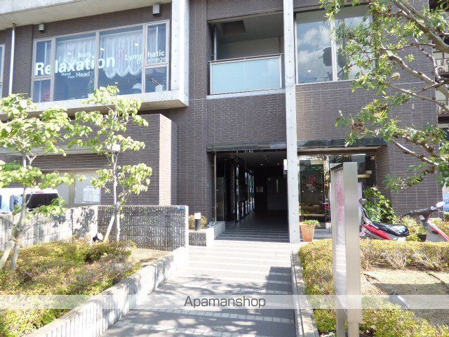ES-Grande江坂公園の外観写真
