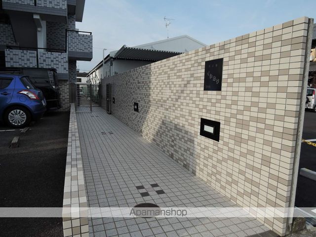 ハイツ・イシカワの玄関写真