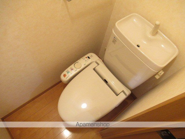 メイプルコート館坂の内装写真