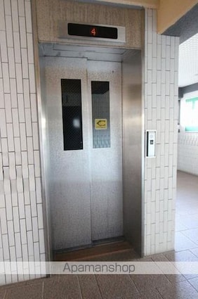 リバティハウス[2LDK/66m2]の共用部1