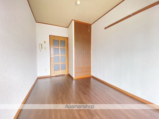 エステート16東雲の内装写真