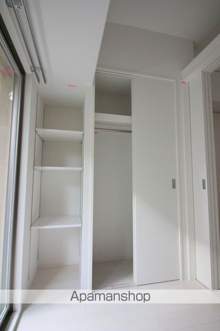 SERENITE本町REFLETの内装写真