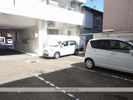 メゾーンあけぼのⅢ[1K/20.16m2]の駐車場