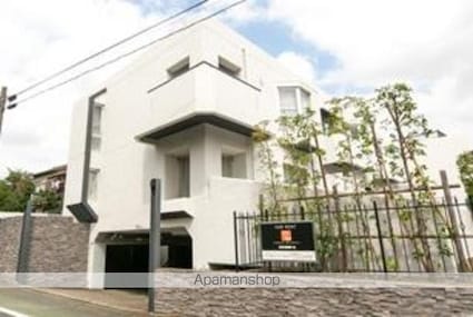 ＢＬＥＳＳ学芸大学　ｔｈｅ　ｃｏｕｒｔ[4LDK/93.42m2]の外観2
