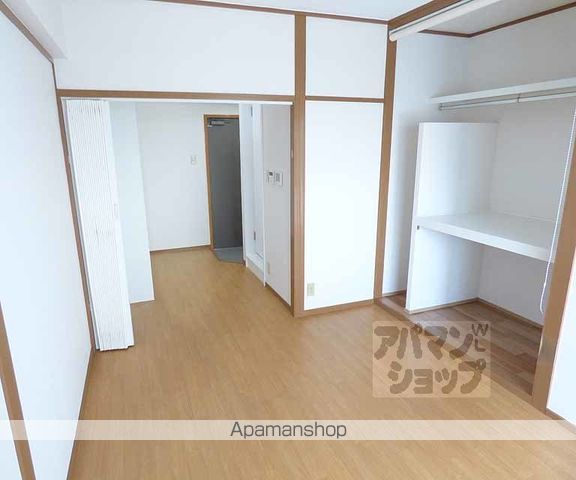 万里小路アベニューの内装写真