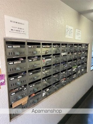 パレスハイツ千歳烏山[1R/14.58m2]の共用部