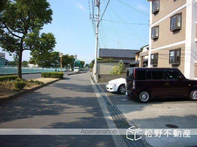 カーサフェリスIIの外観写真