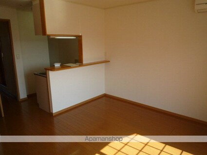 アイネパウゼⅢ[1LDK/42.37m2]のリビング・居間