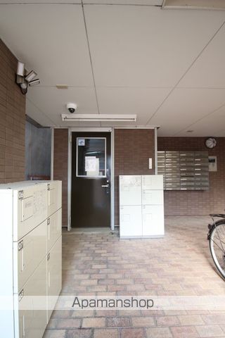ミルフォード定森IIの玄関写真