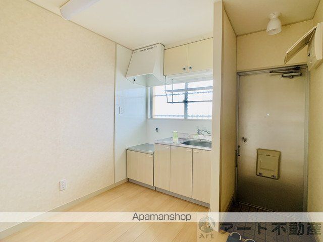 八束マンションの内装写真
