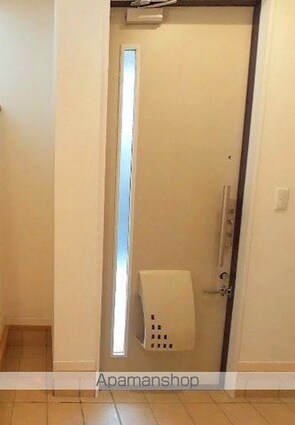 グリーンヒルズ勝田[2LDK/72.12m2]の玄関
