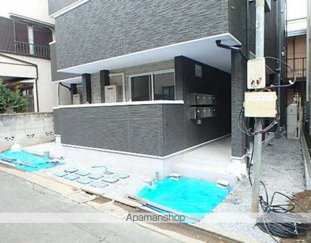 カルムプレイス東小岩の玄関写真