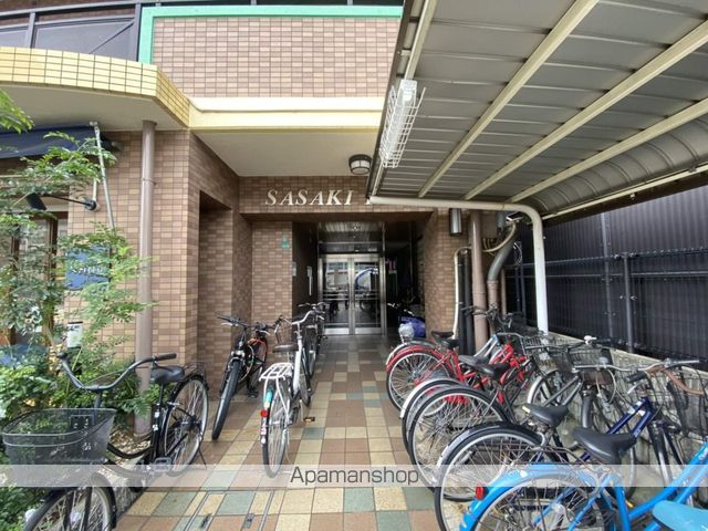 佐々木ビルの玄関写真
