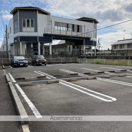 シーダーエース[2LDK/60.18m2]の駐車場6