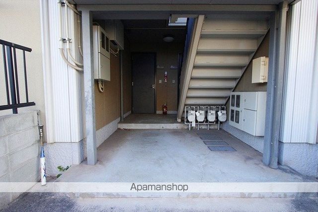 グリーンハイツ辰川の玄関写真