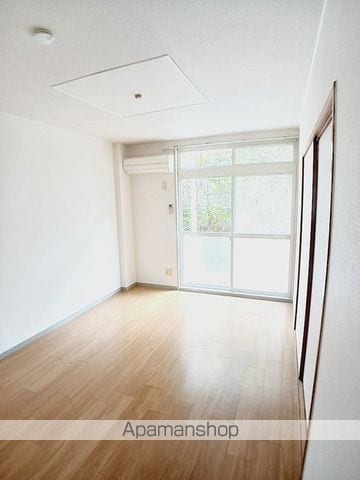 ニューシティ東赤坂の内装写真