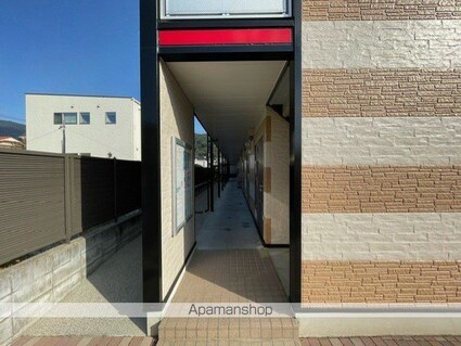 レオパレストリアノン武田[1K/23.18m2]のエントランス