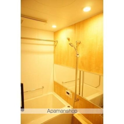 ＬＩＢＲ　ＧＲＡＮＴ　世田谷弦巻[1K/25.65m2]のバス