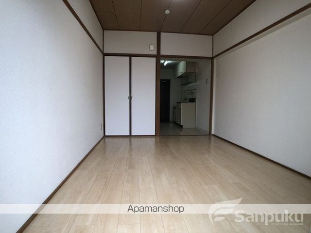 古川フラットの内装写真