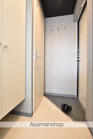 CURTIS HASSAMUの内装写真