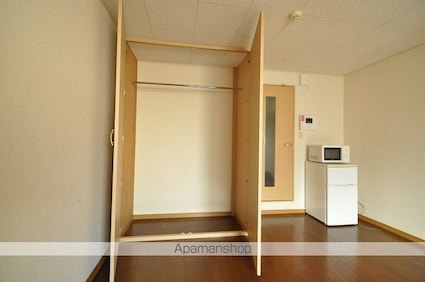 レオパレスラポール[1K/26.49m2]の収納1