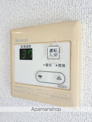 セルフ A − I号棟の内装写真